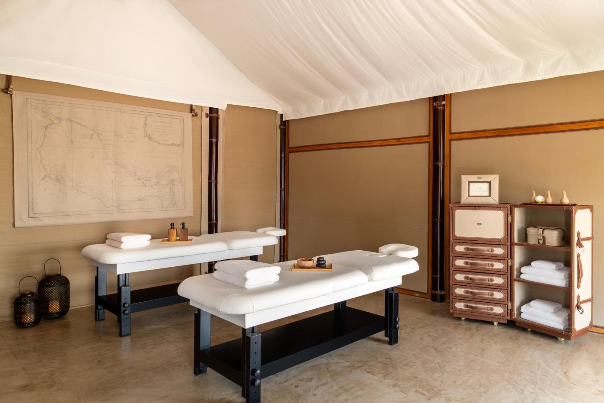 The Outpost Al Barari Camp Hotel มีไซอีด ภายนอก รูปภาพ